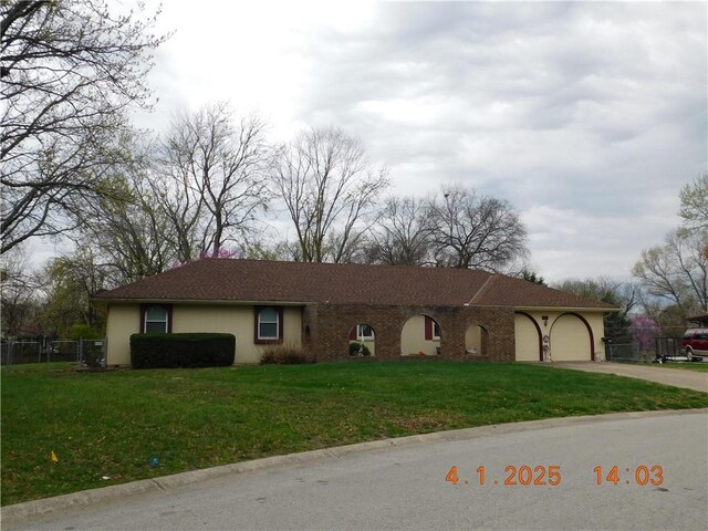 1208 Chapel Dr, Harrisonville, MO 64701 - photo 3