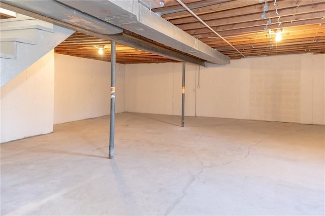 909 Bell Dr, Excelsior Springs, MO 64024 - view of unfinished basement