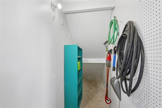 1610 Summit St, Kansas City, MO 64108 - interior space featuring concrete floors
