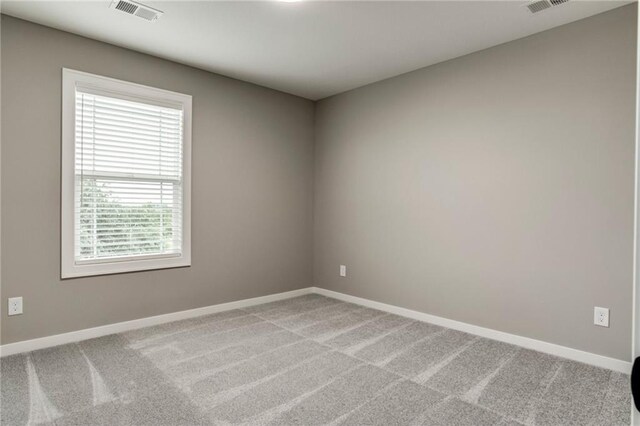 16827 W 164th Ter, Olathe, KS 66062 - unfurnished room with carpet flooring