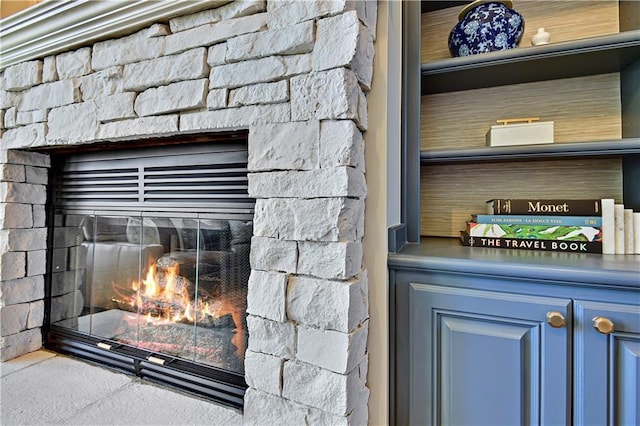 4319 N Mulberry Dr, Kansas City, MO 64116 - details featuring a glass covered fireplace