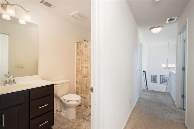 1423 SW Fairfax Rd, Lees Summit, MO 64083 - full bath featuring vanity and a shower with curtain