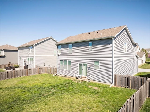 1423 SW Fairfax Rd, Lees Summit, MO 64083 - rear view of property featuring entry steps and a fenced backyard