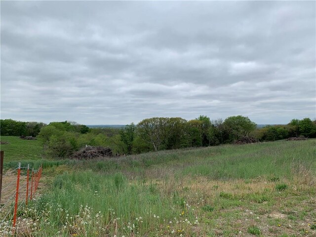 7830 Barkertown Rd, Odessa, MO 64076