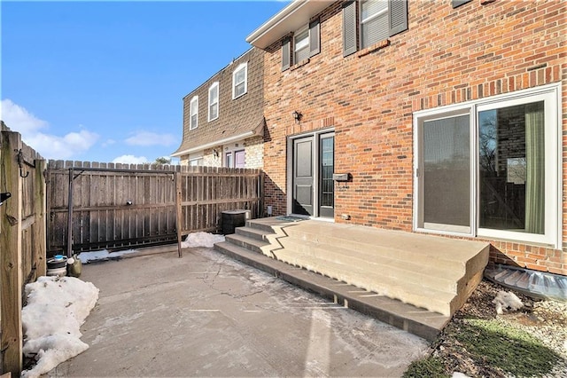 view of patio featuring a fenced backyard