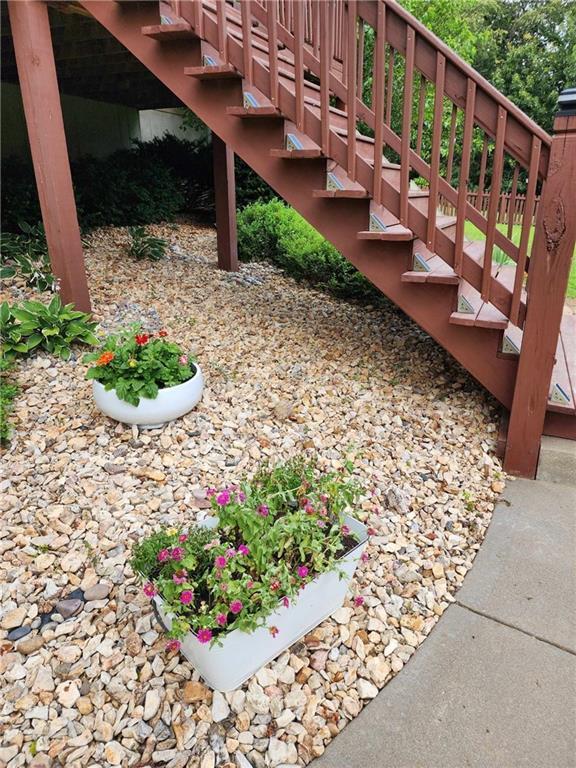 4706 Huntsboro Ct, Saint Joseph, MO 64506 - photo 68
