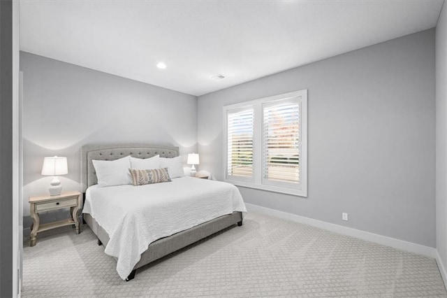 2189 W 89th Pl, Leawood, KS 66206 - carpeted bedroom with visible vents, baseboards, and recessed lighting