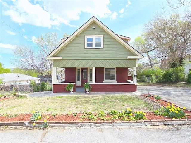 109 Garfield Pl, Kansas City, MO 64124 - photo 2
