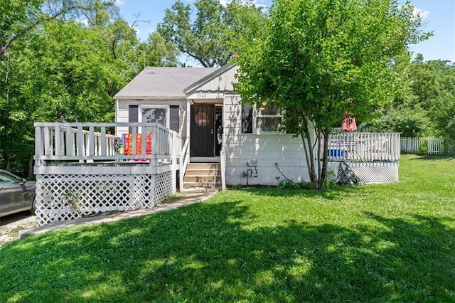 1340 E 85th St, Kansas City, MO 64131 - bungalow with a deck