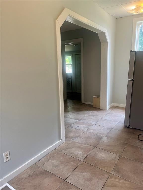 913 Vine St, Saint Joseph, MO 64503 - corridor with a wealth of natural light and baseboards