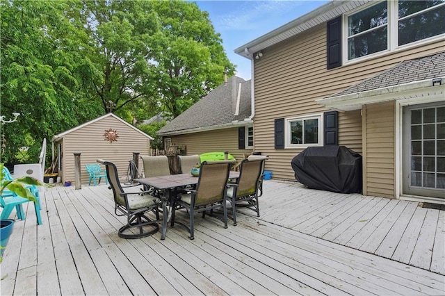 16524 Horton St, Stilwell, KS 66085 - deck with outdoor dining space and area for grilling