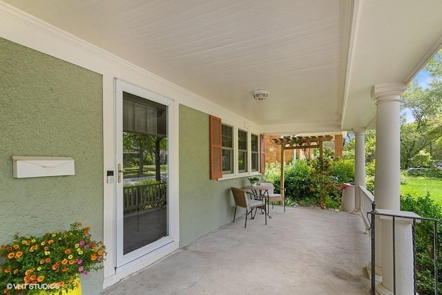 5825 Rockhill Rd, Kansas City, MO 64110 - view of porch