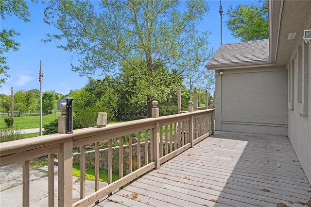 19864 211th St, Tonganoxie, KS 66086 - view of wooden deck