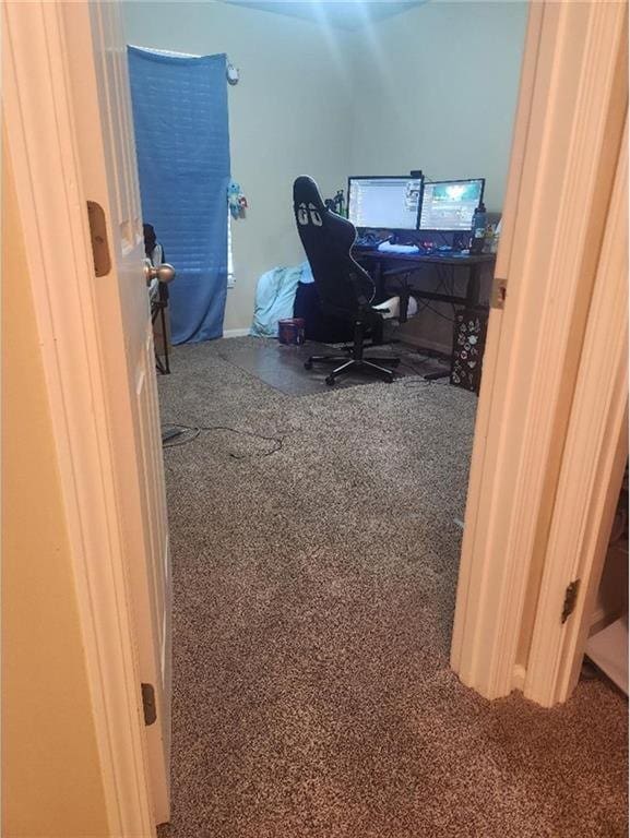 5773 Meadow Heights Dr, Shawnee, KS 66226 - office area with carpet