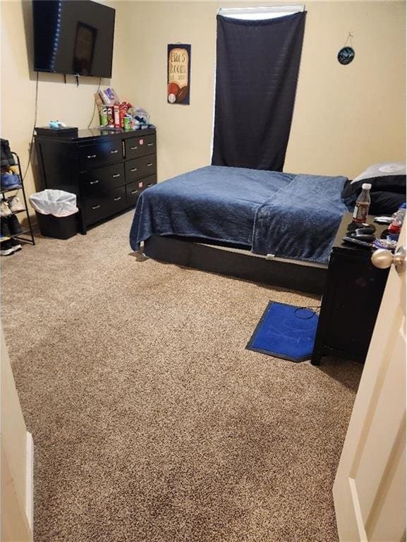 5773 Meadow Heights Dr, Shawnee, KS 66226 - bedroom featuring carpet flooring