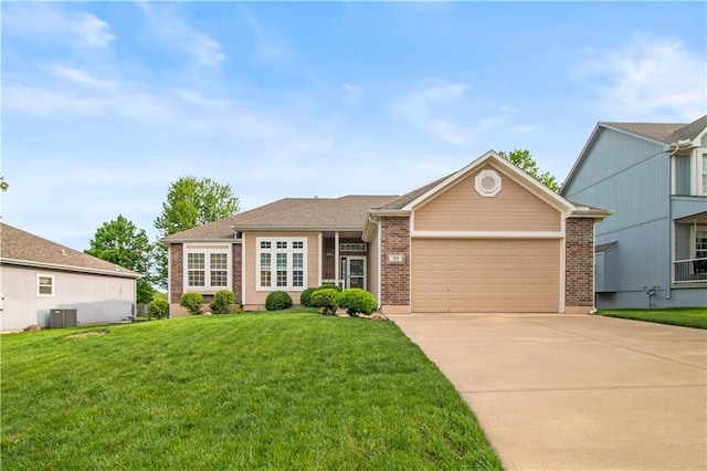 513 NE Hans Dr, Blue Springs, MO 64014 - photo 2