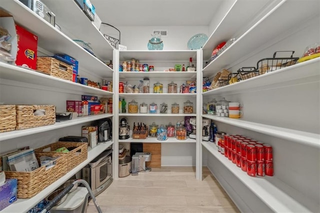 2428 W 179th St, Overland Park, KS 66085 - view of storage area