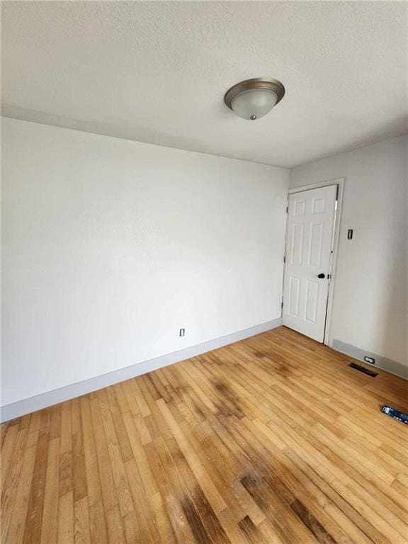 1202 Sacramento St, Saint Joseph, MO 64503 - photo 15