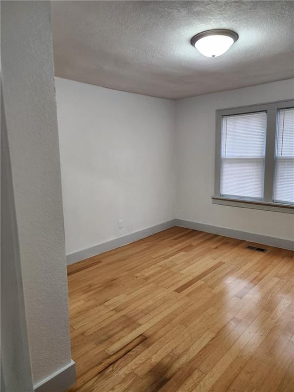 1202 Sacramento St, Saint Joseph, MO 64503 - photo 21