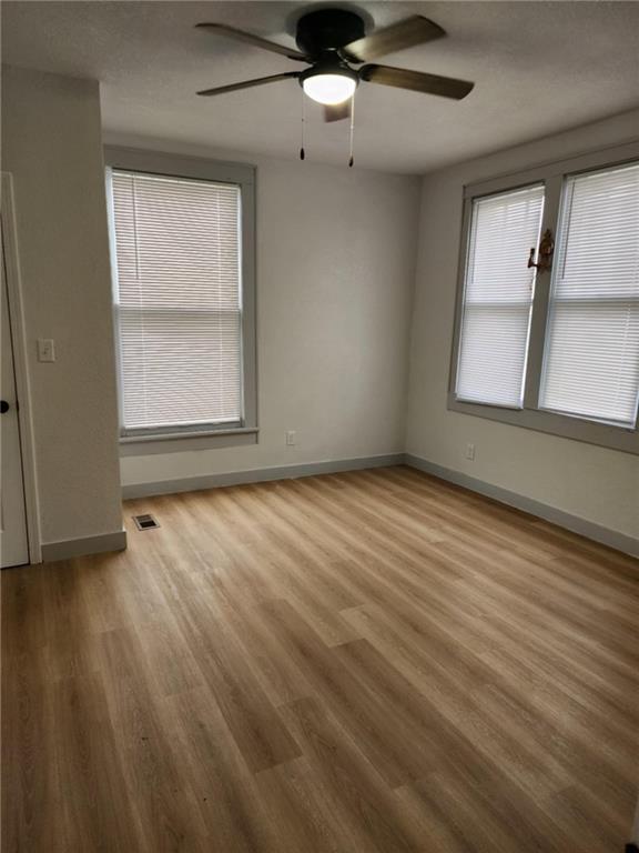 1202 Sacramento St, Saint Joseph, MO 64503 - photo 34