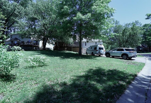 1313 NW 12th St, Blue Springs, MO 64015 - view of grassy yard
