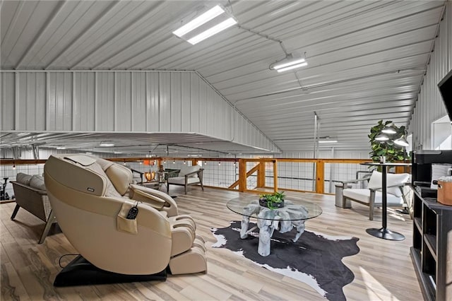 33345 W 95th St, De Soto, KS 66018 - living area with wood finished floors and lofted ceiling