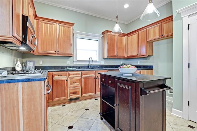 3205 SW Rockbridge Dr, Lees Summit, MO 64081 - kitchen featuring a sink, light tile patterned flooring, dark countertops, and stainless steel appliances