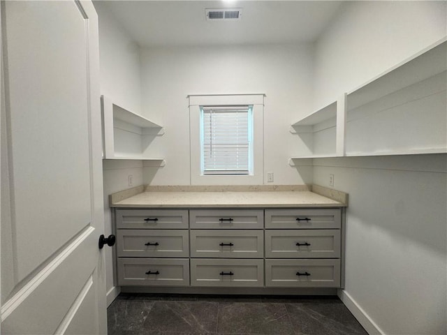 101 N Maple St, Butler, MO 64730 - view of walk in closet