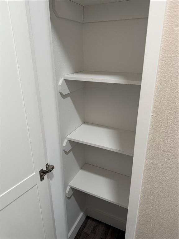 101 N Maple St, Butler, MO 64730 - view of closet