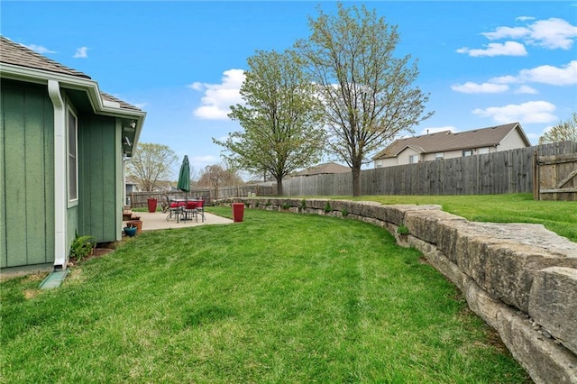 16011 Cedar St, Basehor, KS 66007 - view of yard with a patio