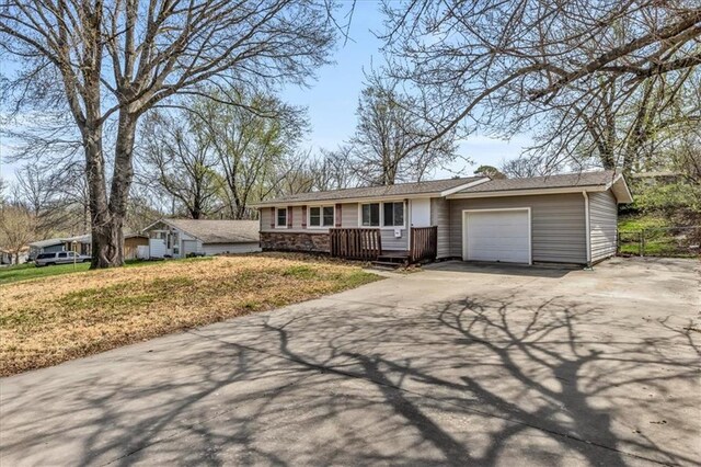 5713 N Woodland Ave, Kansas City, MO 64118 - photo 3