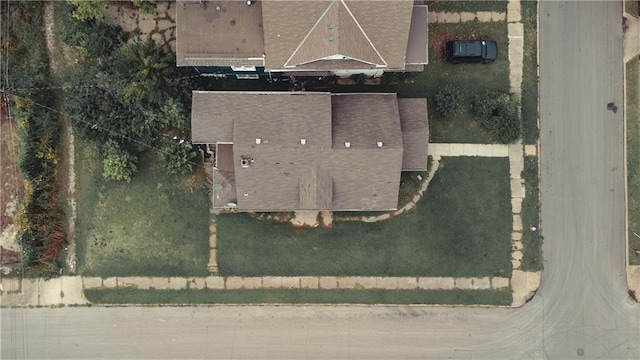 3344 S Benton Ave, Kansas City, MO 64128 - drone / aerial view