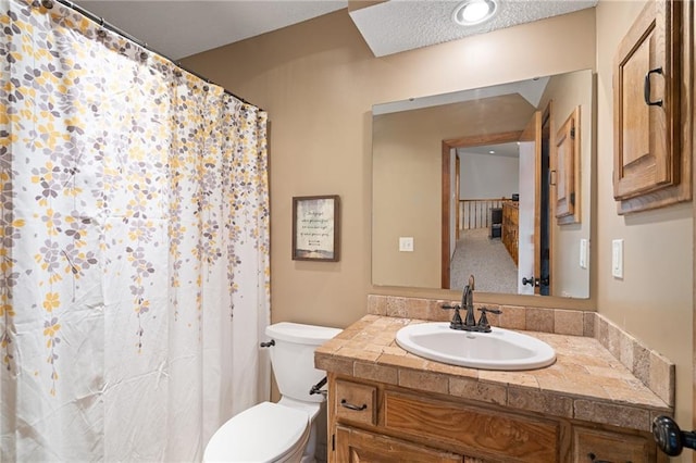 2102 W Dennis Ave, Olathe, KS 66061 - bathroom featuring toilet, curtained shower, and vanity