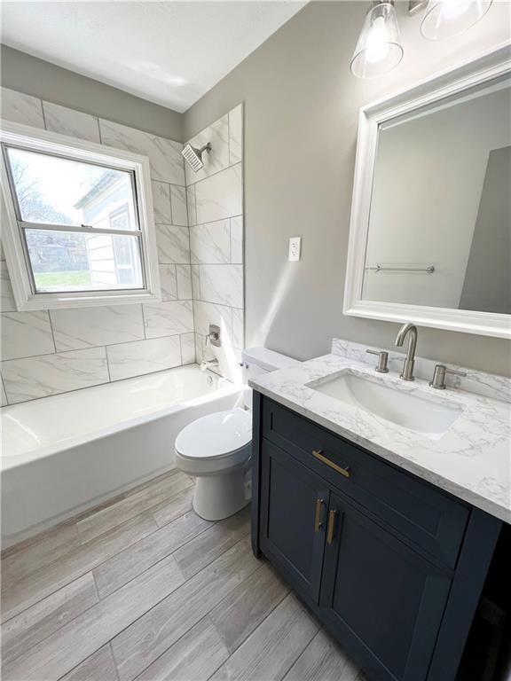 8819 E 80th Ter, Raytown, MO 64138 - photo 15