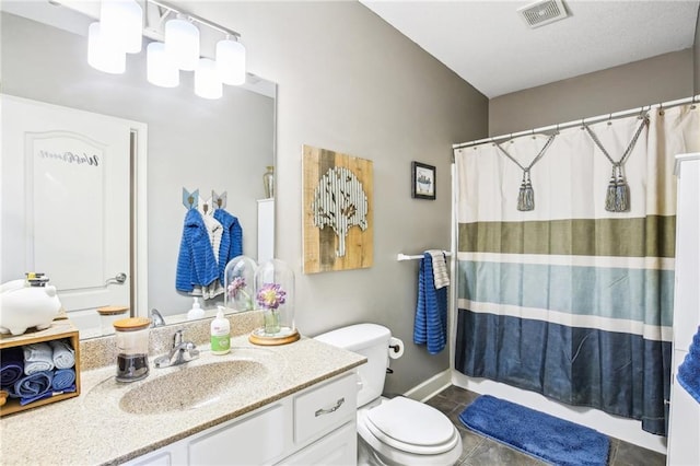 bathroom with a shower with curtain, visible vents, vanity, tile patterned floors, and toilet