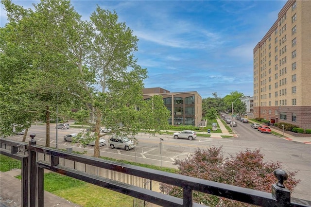 220-222 W Armour Blvd, Kansas City, MO 64111 - view of property's community