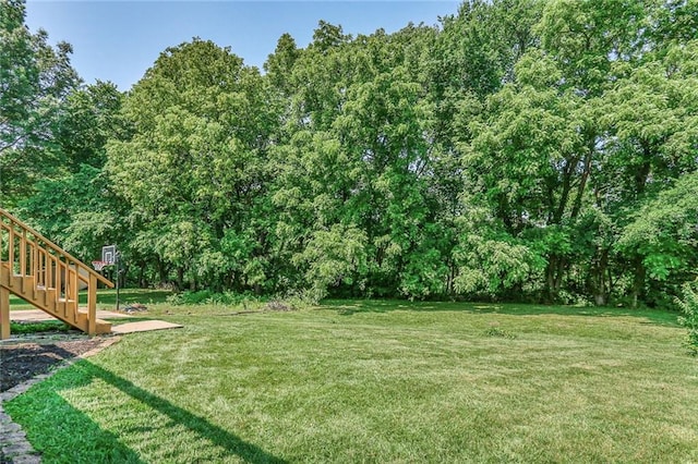 222 Chippewa Ln, Lake Winnebago, MO 64034 - view of grassy yard featuring stairs