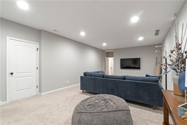 16955 W 168th Ter, Olathe, KS 66062 - living area with baseboards, visible vents, recessed lighting, and light colored carpet