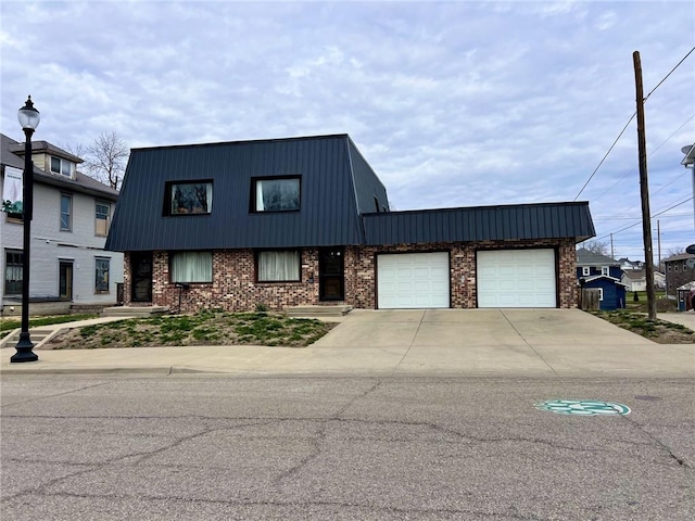315 W 4th St, Maryville, MO 64468 - photo 1