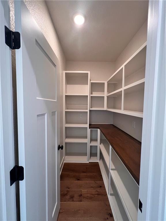 16372 Spring Valley St, Gardner, KS 66030 - view of storage area