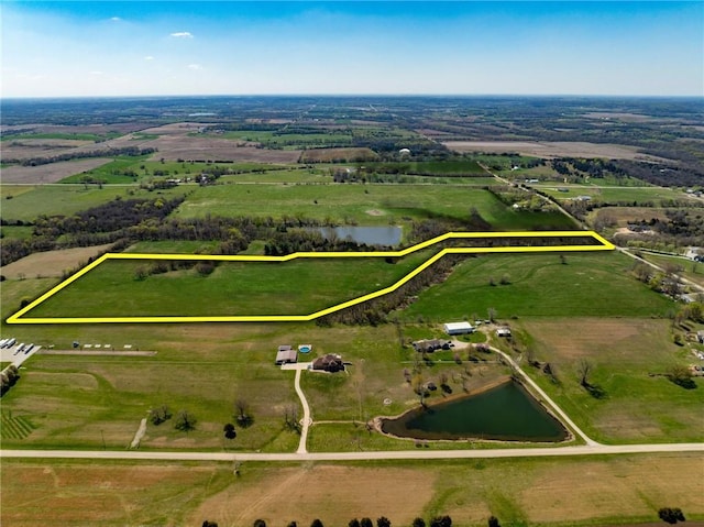 1036 E 1700th Rd, Lawrence, KS 66046 - photo 1