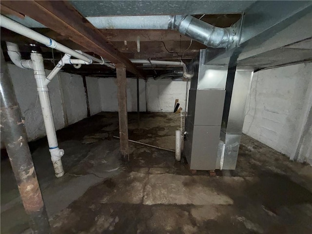 110 W Mechanic Ave, Independence, MO 64050 - unfinished below grade area featuring heating unit