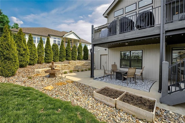 7530 N Gower Ave, Kansas City, MO 64151 - view of patio