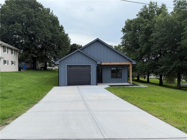 807 W Pleasant St, Odessa, MO 64076 - photo 1