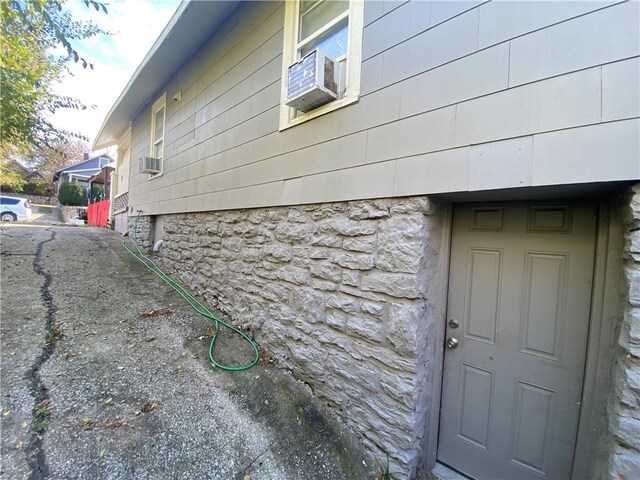 324 Bellaire Ave, Kansas City, MO 64123 - photo 4