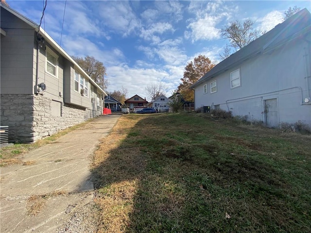 324 Bellaire Ave, Kansas City, MO 64123 - photo 5