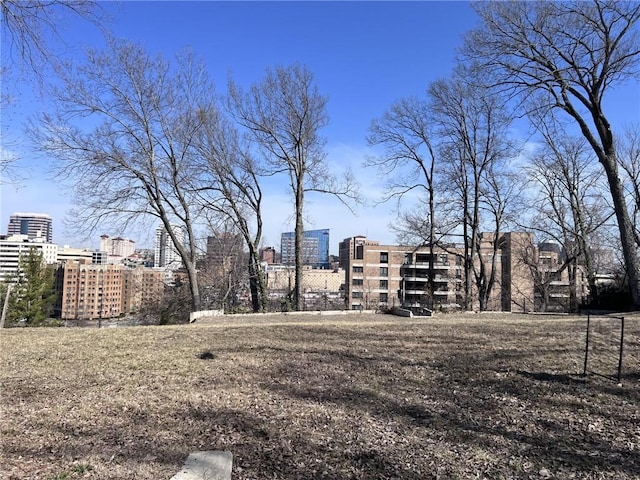 606 W 49th Ter, Kansas City, MO 64112