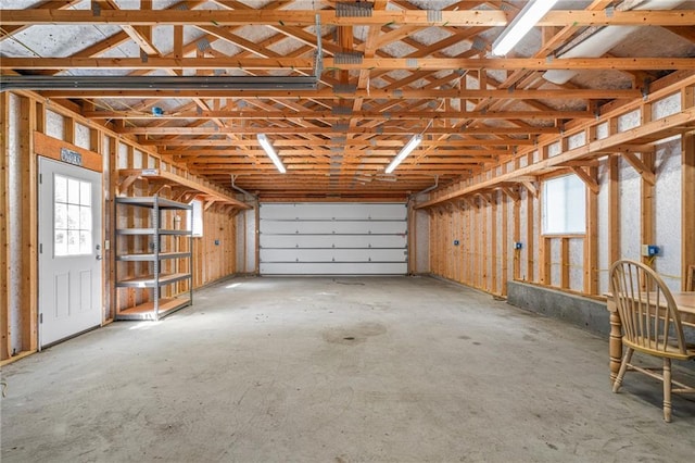 9015 Craig Dr, De Soto, KS 66018 - view of garage