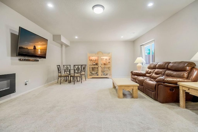 21287 W 116th St, Olathe, KS 66061 - carpeted living room featuring recessed lighting and baseboards