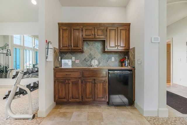 21287 W 116th St, Olathe, KS 66061 - kitchen featuring dishwasher, tasteful backsplash, and baseboards